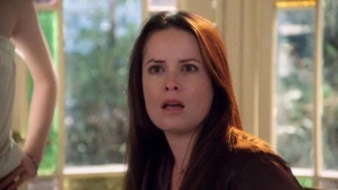 Behind Holly Marie Combs’ Exit: The Real Reasons for the Charmed Star’s Departure
