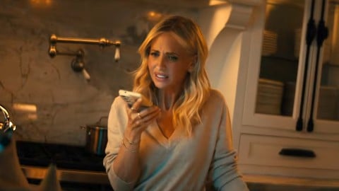 Sarah Michelle Gellar Targeted by Ghostface Again in New Ad – Video