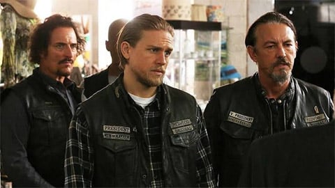 Sons of Anarchy: Charlie Hunnam Reveals New Details About the Legacy Spin-Off