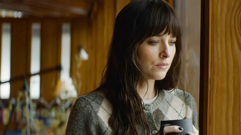 Dakota Johnson Allegedly Faints in Josh Hartnett’s Arms on Verity Set — ‘I Ended Up in Hospital’